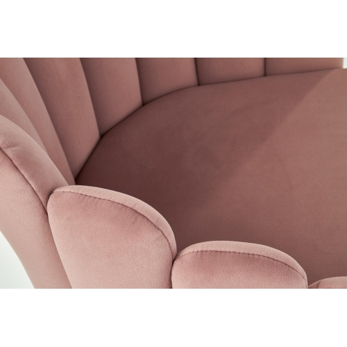 Fotel welurowy K410 muszelka pudrowy róż/czarne nóżki