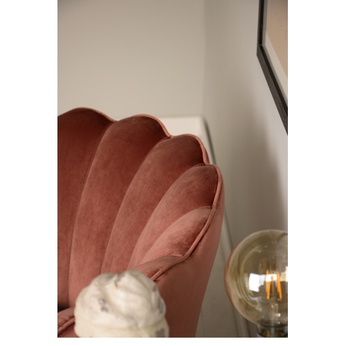 Fotel muszelka Sibad welurowy pudrowy róż/złote nóżki