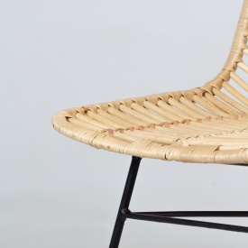 Wyjątkowe krzesło rattanowe Pesaban rattan naturalny handmade boho