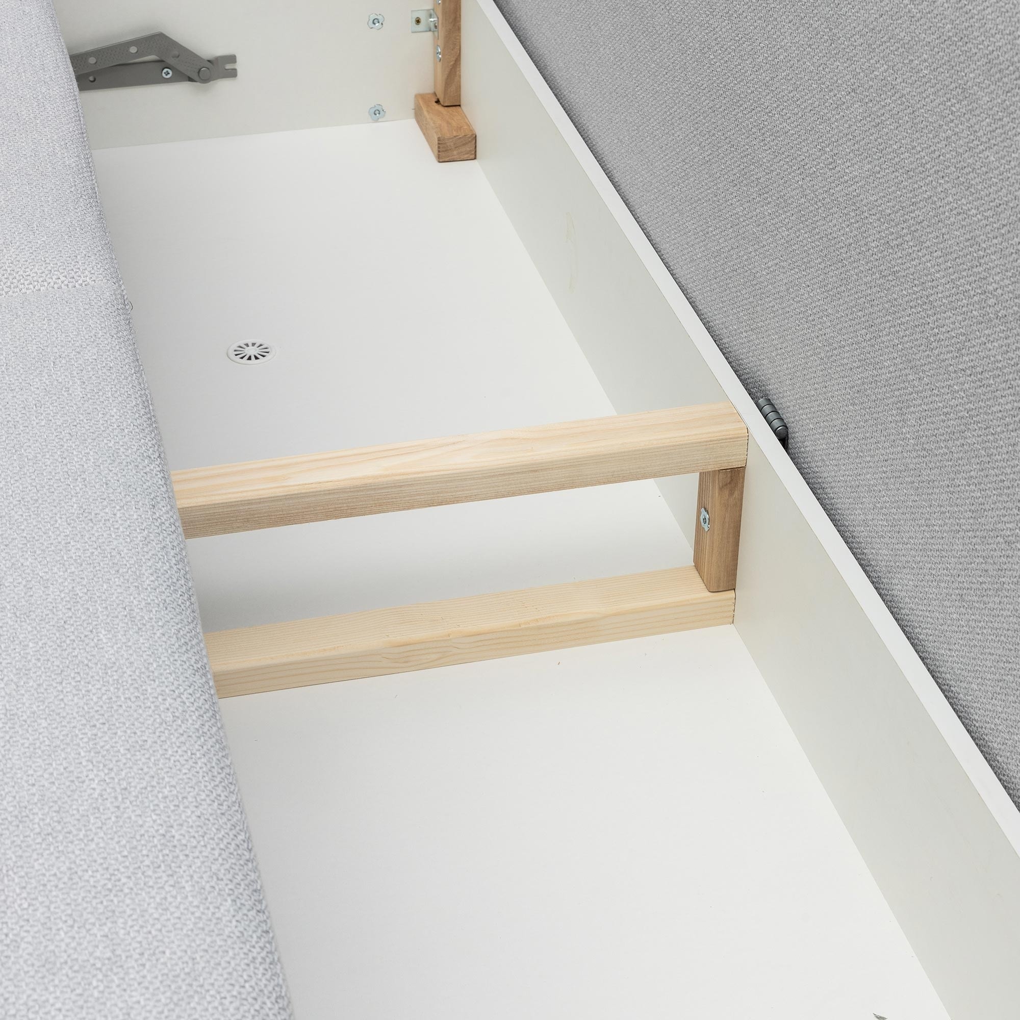 Sofa z funkcją spania i pojemnikiem Notti, szara