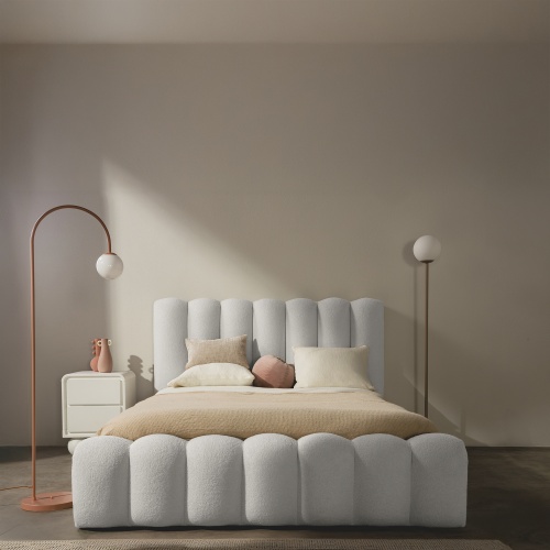 Łóżko tapicerowane Bliss 180x200 cm ze stelażem i pojemnikiem, białe, boucle
