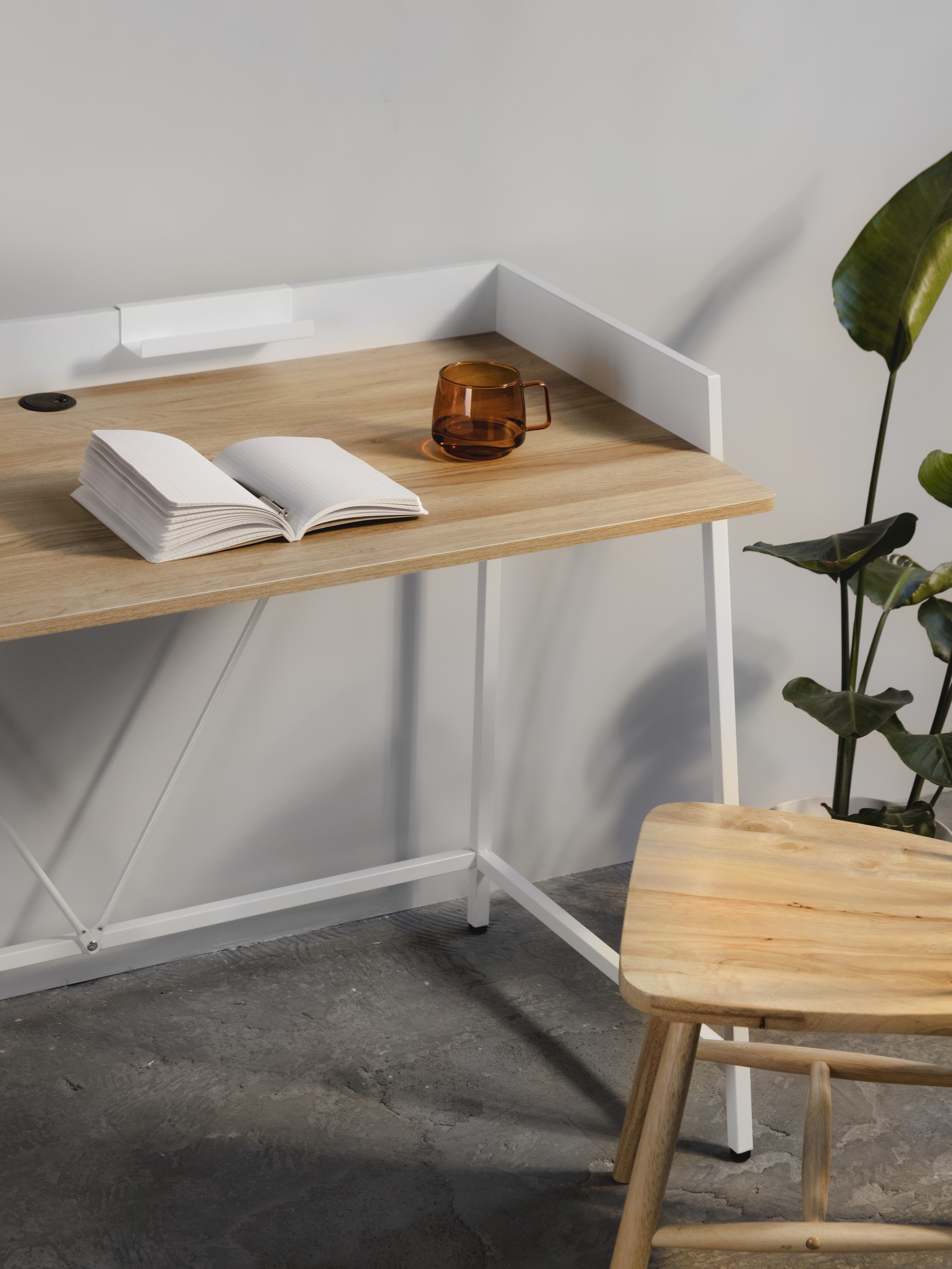 Biurko Marcell 103 cm loft buk/białe