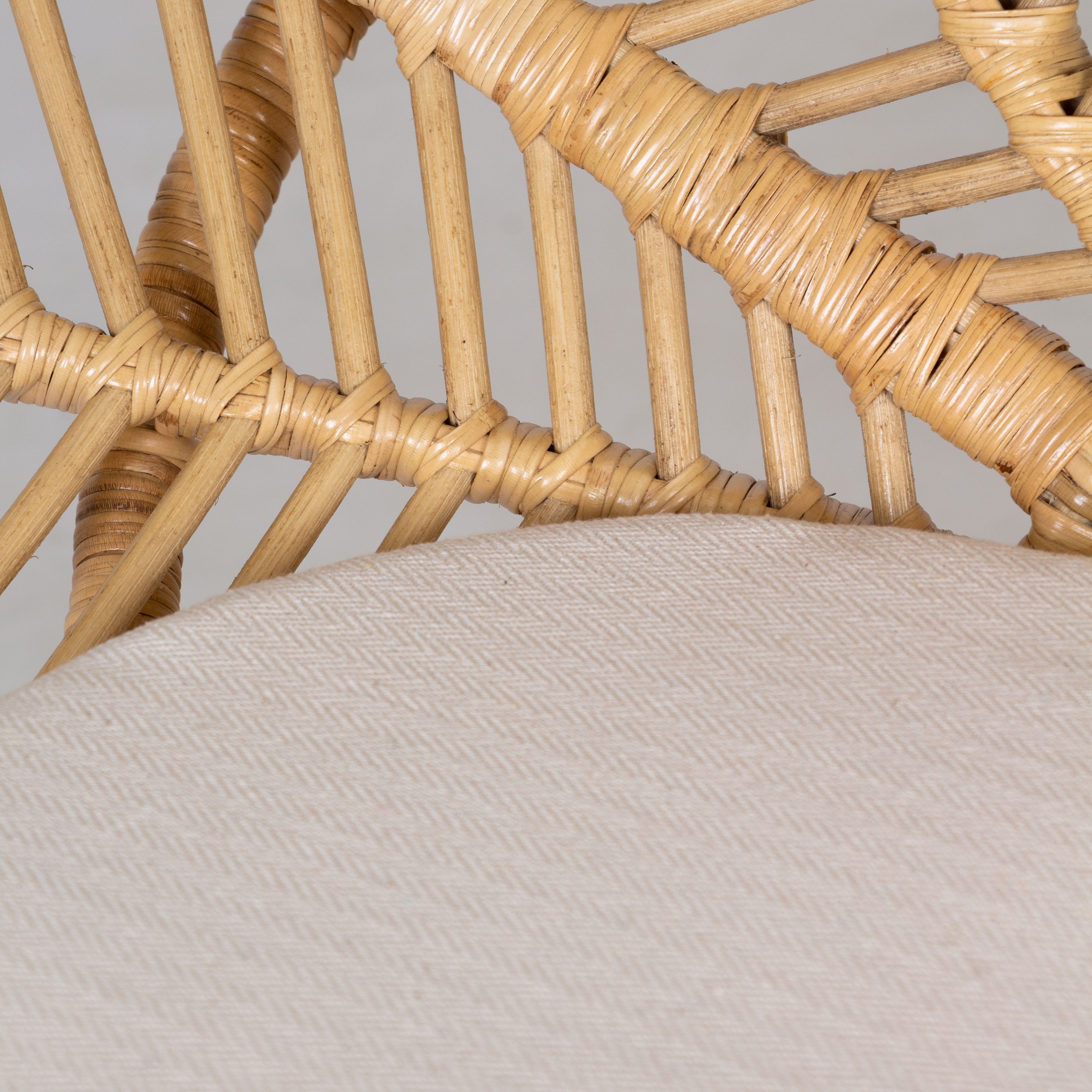Fotel stokrotka Daisy Mini z poduszką rattan naturalny handmade boho