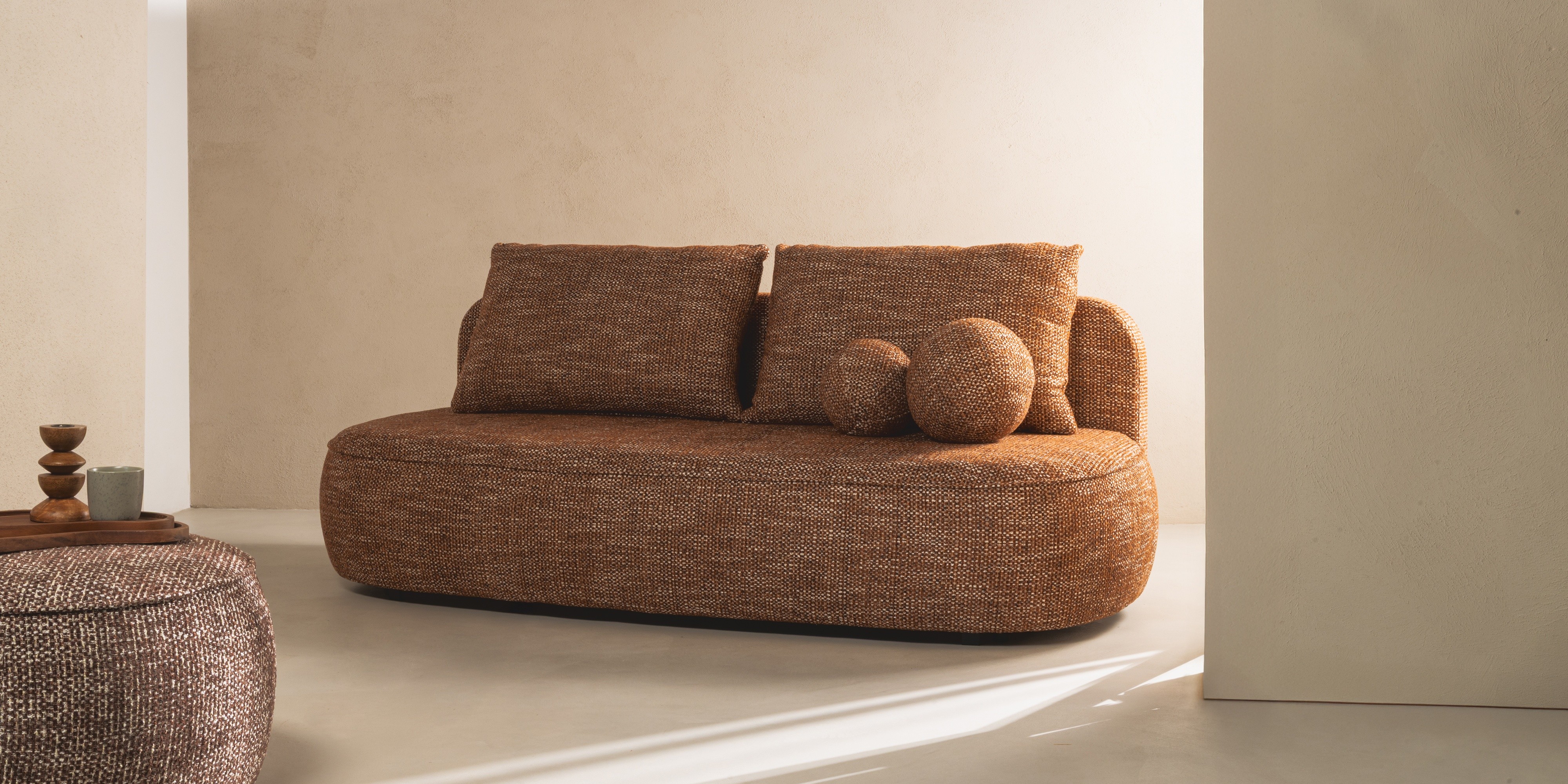 Sofa z funkcją spania i pojemnikiem Bella, cynamonowa