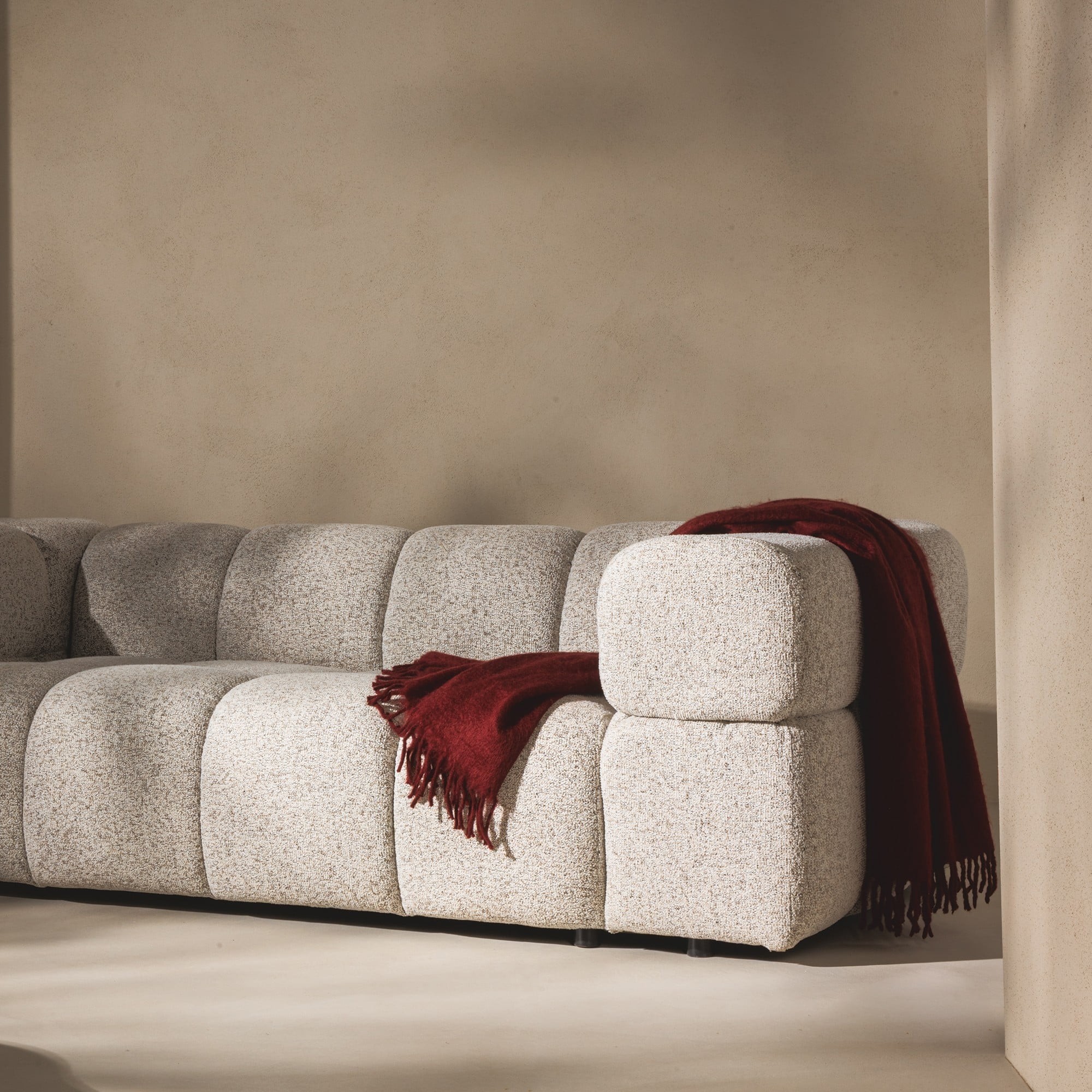 Sofa Formo obłe kształty, melanż, nowoczesna